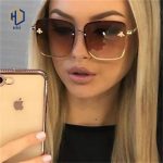 New Lady Oversize Rimless Square Bee Sunglasses Women Men Small Bee Glasses Gradient Sun Glasses Female UV400